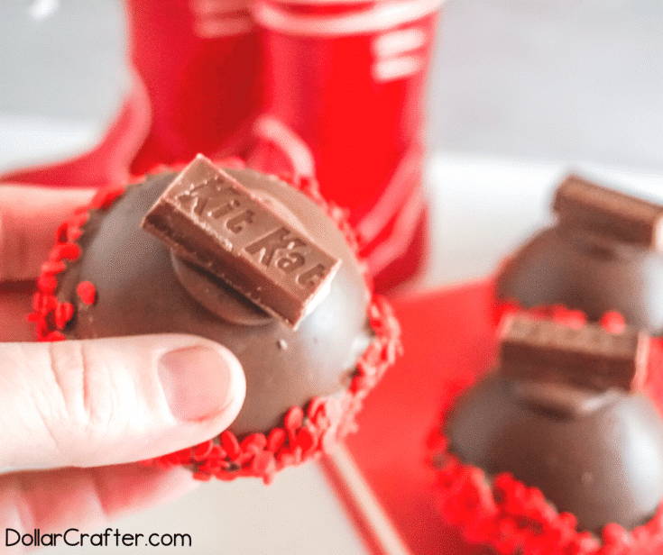 Kit Kat Hot Cocoa Bomb Recipe ⋆ Dollar Crafter
